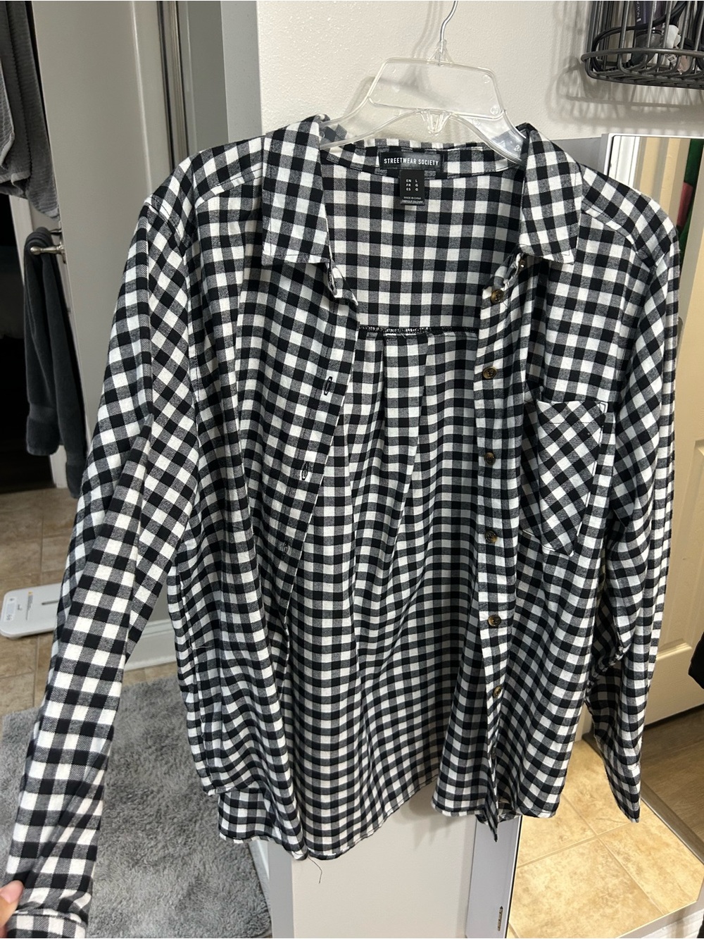 Streetwear Society Black & White Gingham Button-Down Shirt